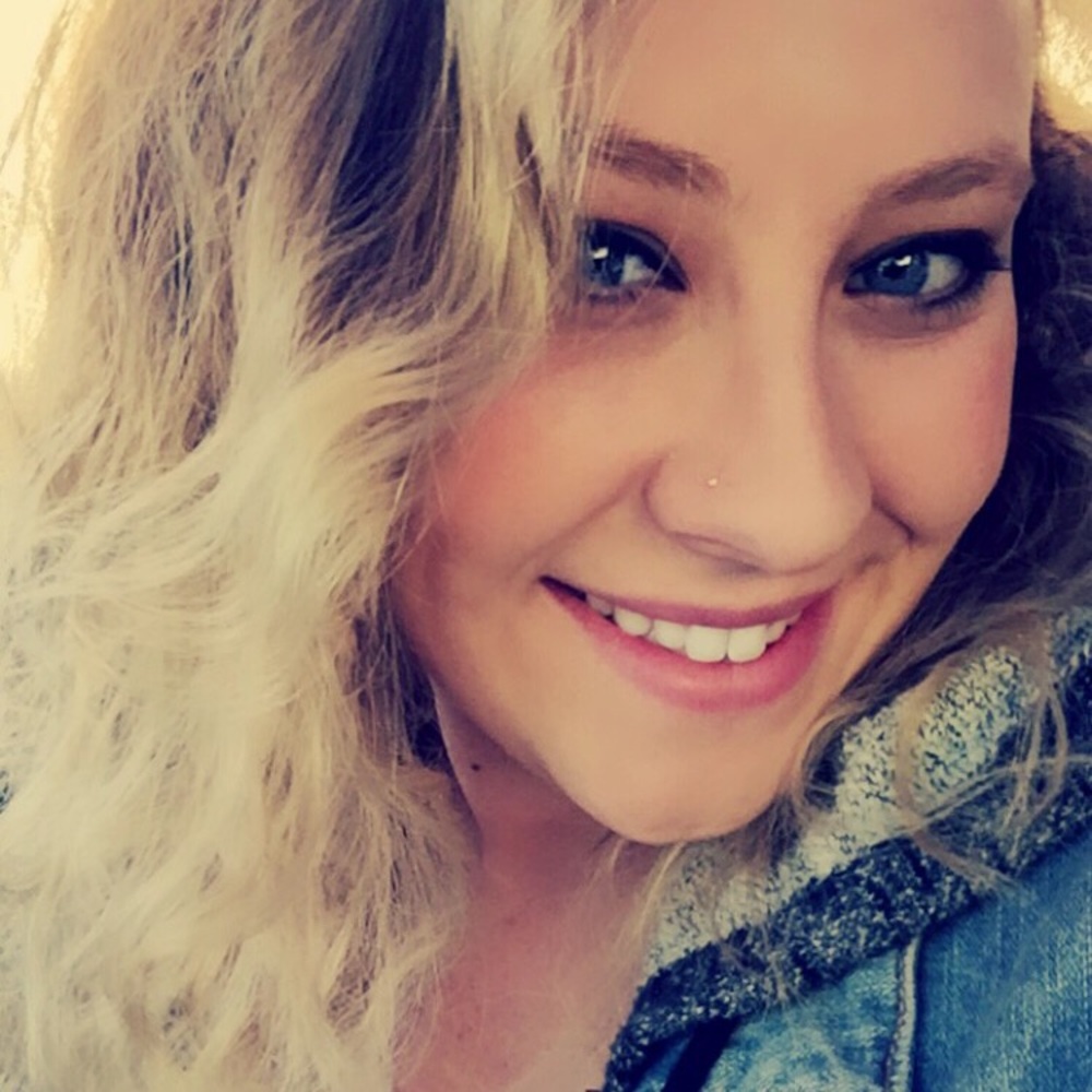Meet your Posher, Jaclyn